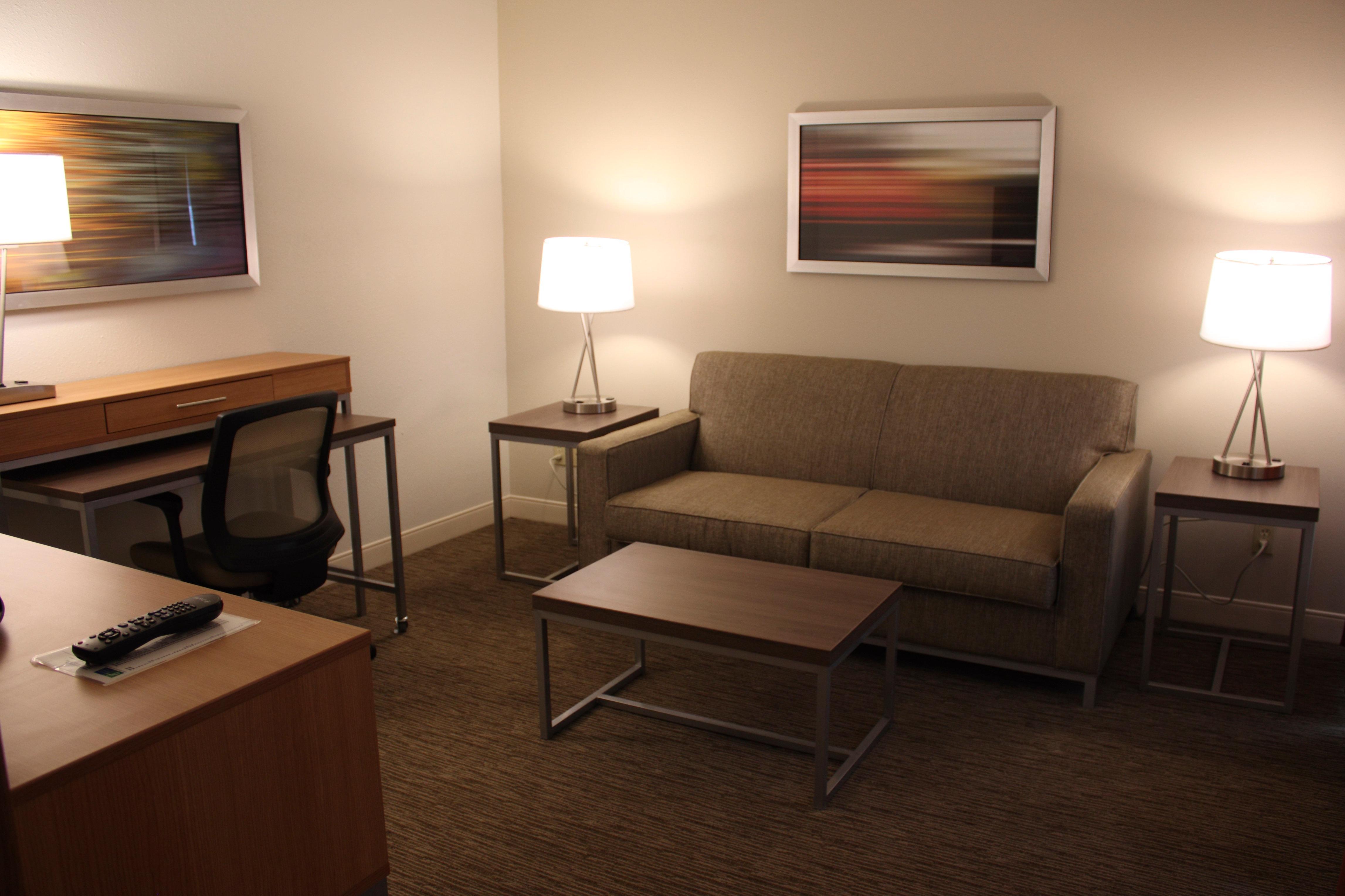 Holiday Inn Express Munising-Lakeview, An Ihg Hotel Exterior photo
