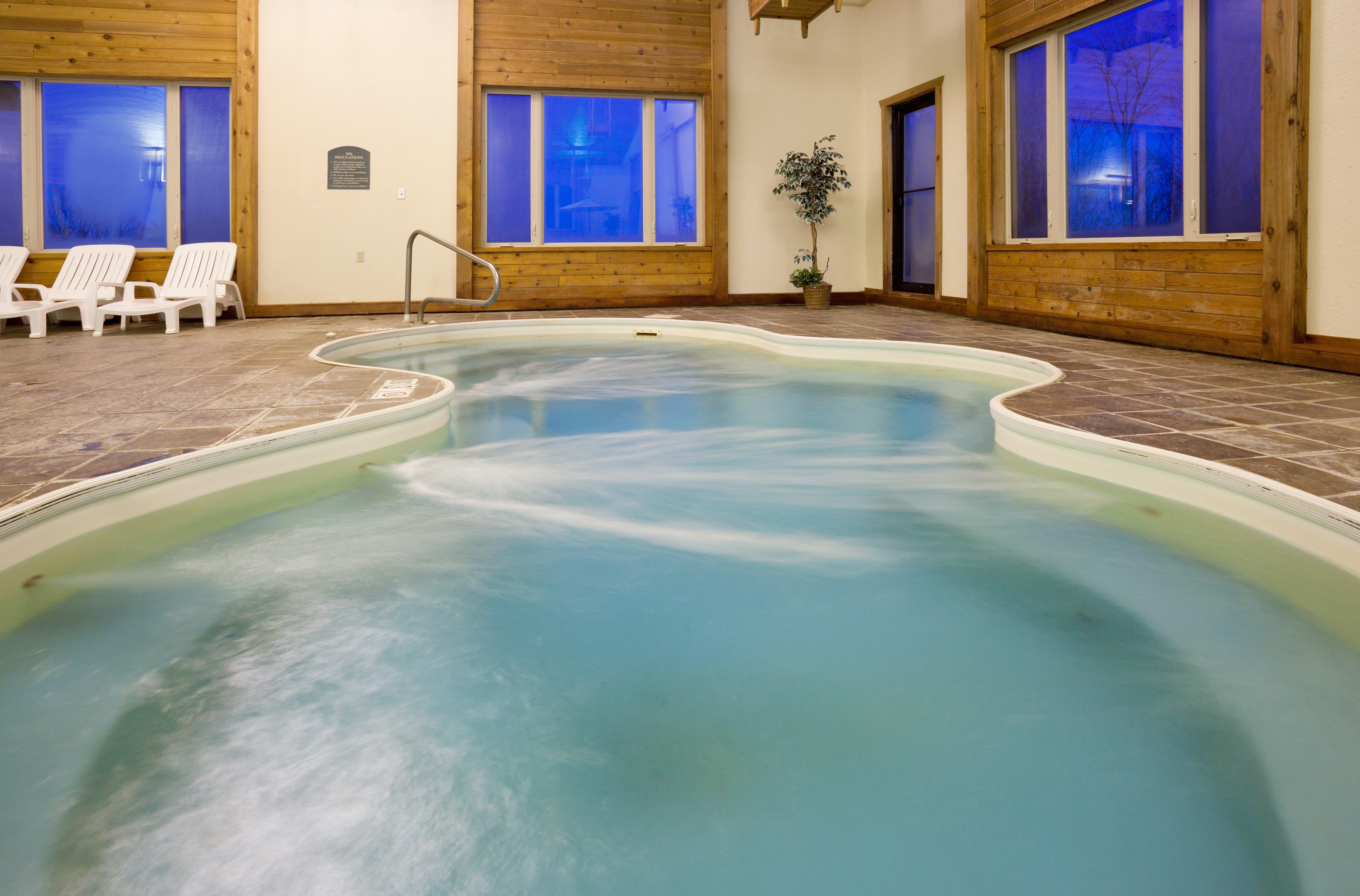 Holiday Inn Express Munising-Lakeview, An Ihg Hotel Facilities photo